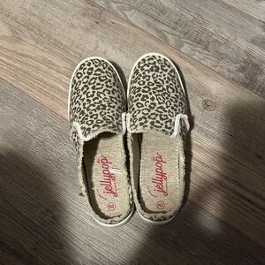 NWOT Jellypop Leopard Print Slip-On Sneakers